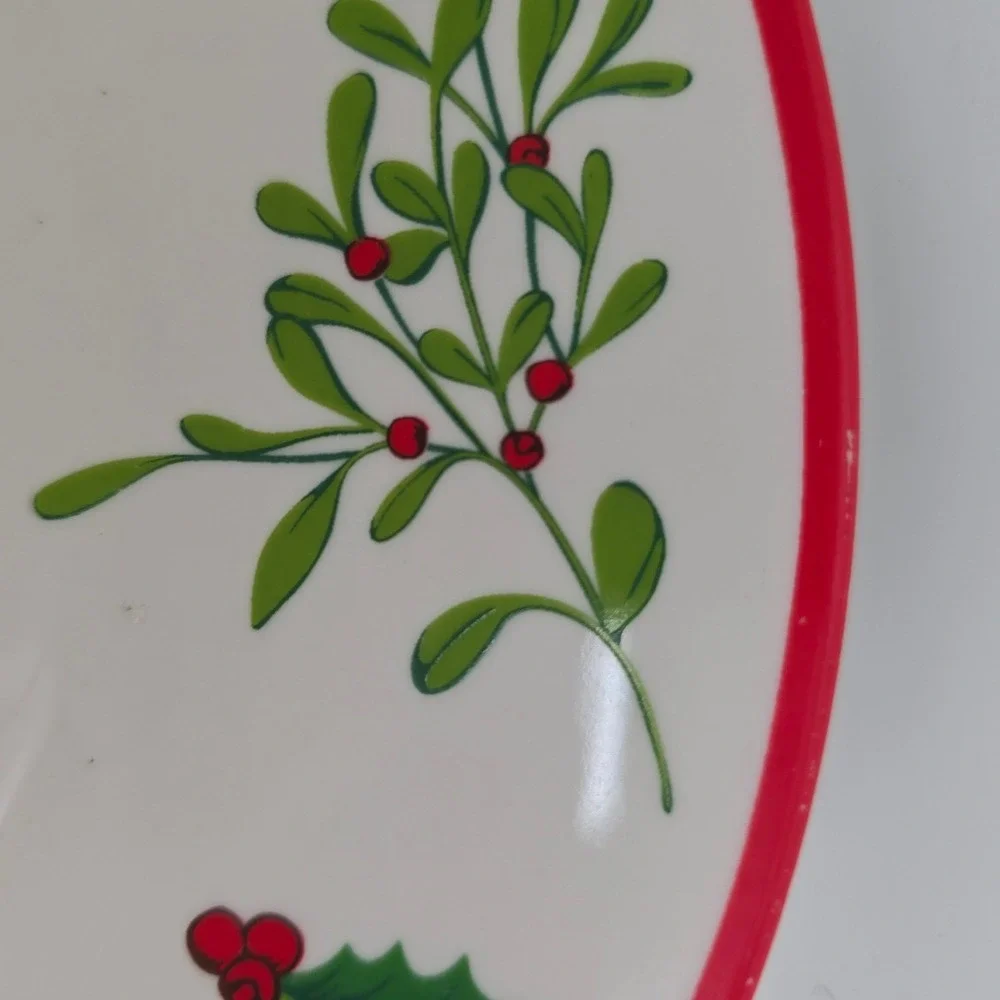 Royal Norfolk Holly Berry Christmas Dinner Plates Set of 3 Red Green 10 Inch
